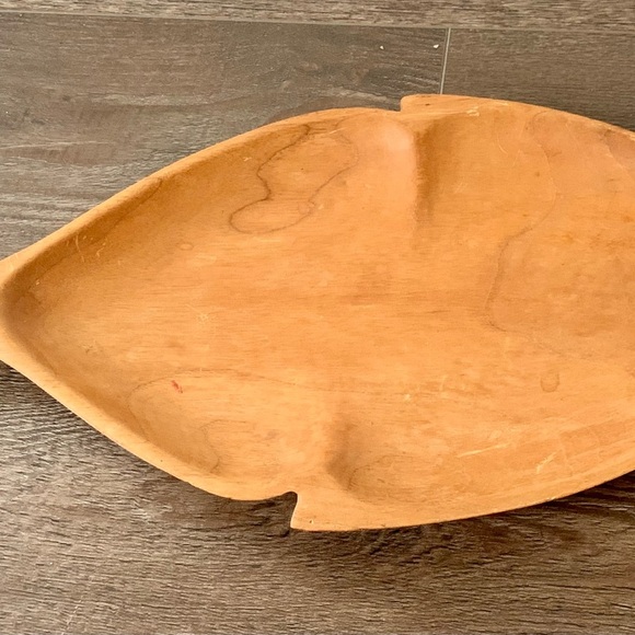 Fish Shaped Hand Carved Wood Chip & Dip Serving Platter Made in Haiti 21”x10” - Picture 10 of 10
